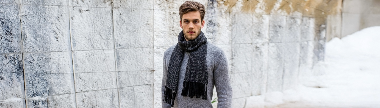 Irish Lambswool Scarves For Men & Women - Weavers Of Ireland  display picture 1