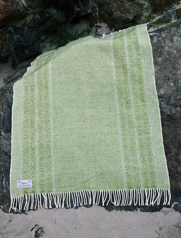 Donegal Tweed Large Undulating Twill Throw - Lime