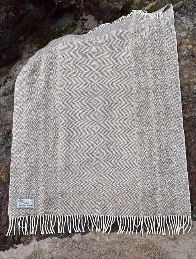 Donegal Tweed Large Undulating Twill Throw - Oatmeal