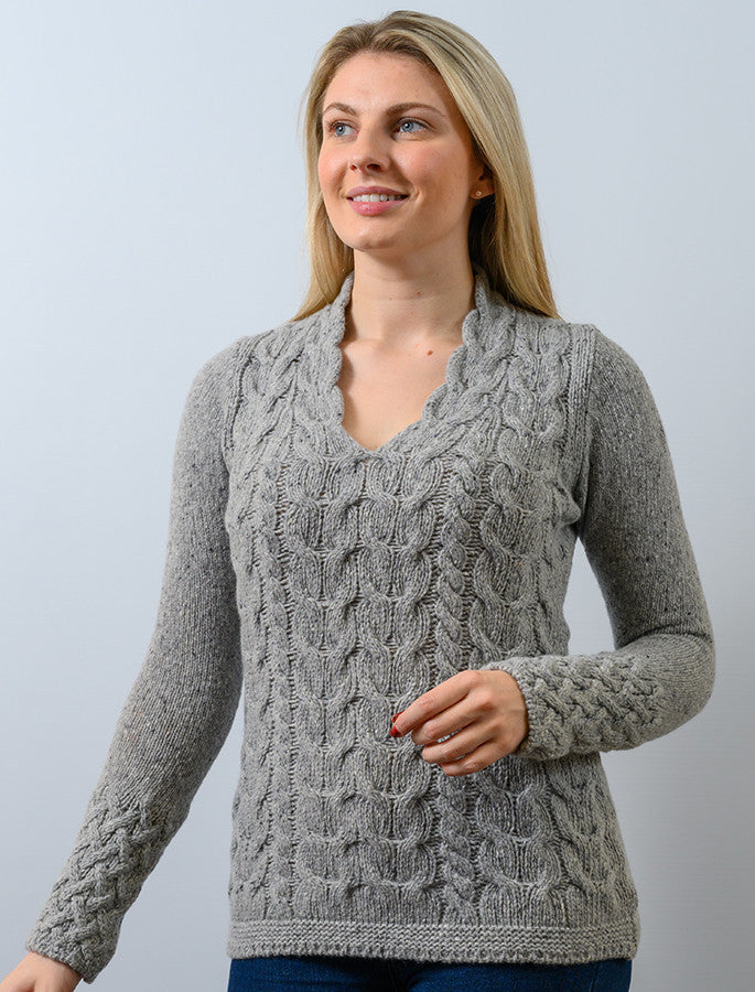 Wool Cashmere Cable V-Neck Sweater - light Grey