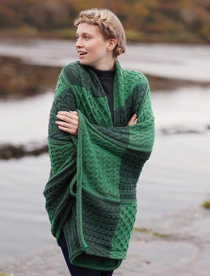 Two-Tone Aran Patchwork Throw - Kiwi/Connemara