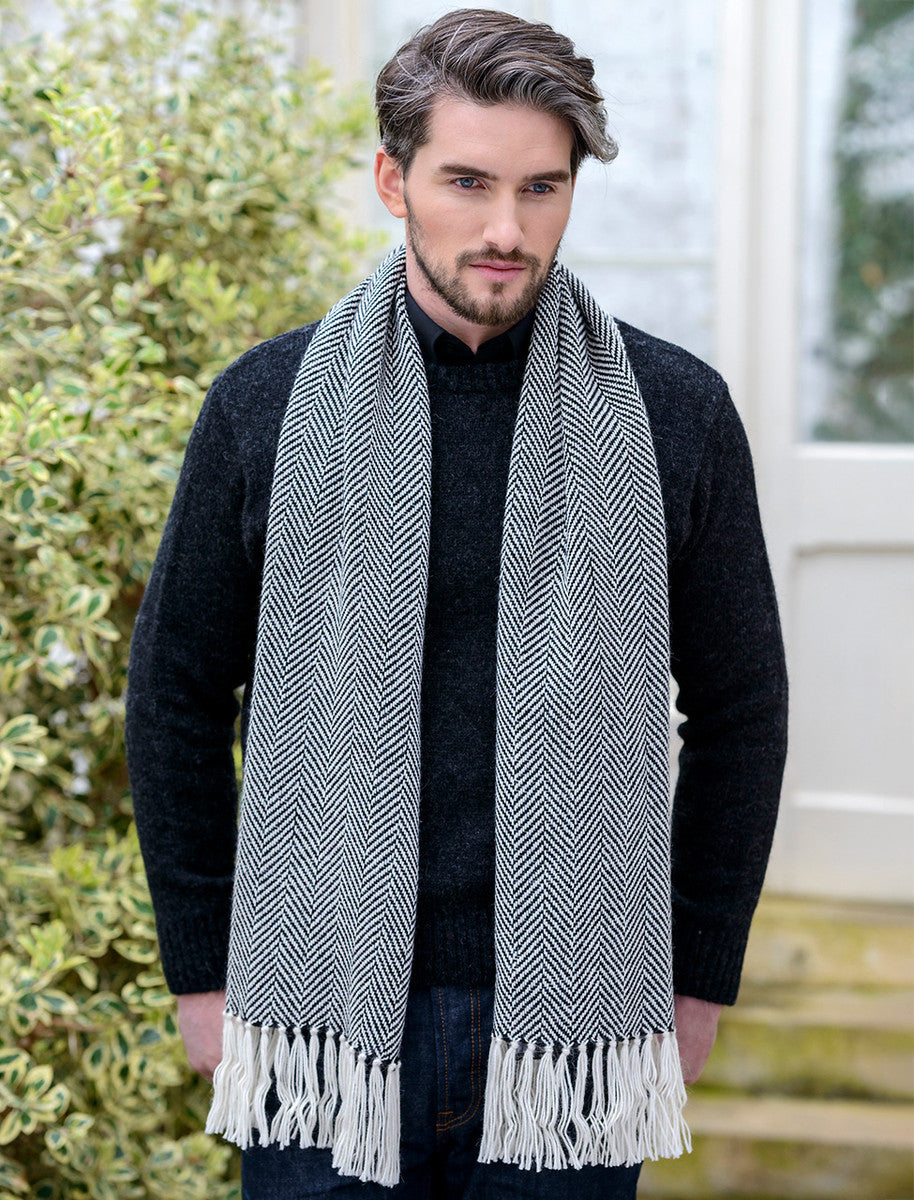 Alpaca Scarf - Black/White Herringbone