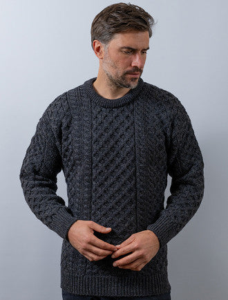 Mens Heavyweight Traditional Aran Wool Sweater - Charcoal