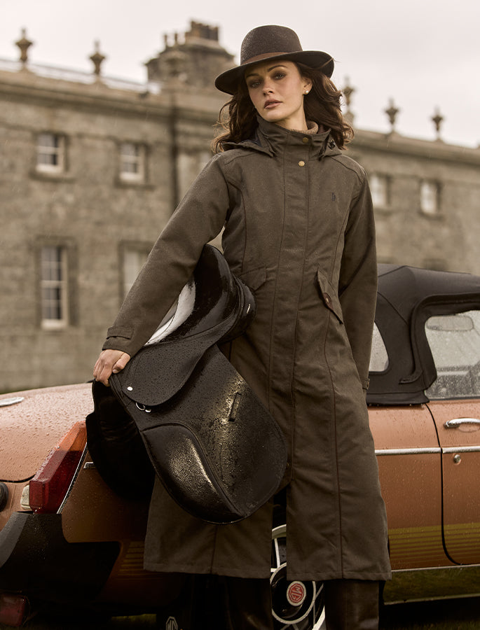 kellyシャープアイ　ダークアーツ Erin Ladies Waterproof Long Riding Coat - Camel | Jack Murphy