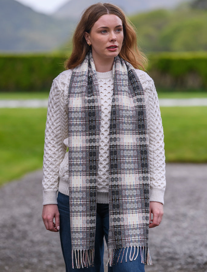 Fine Wool Diamond Weave Scarf