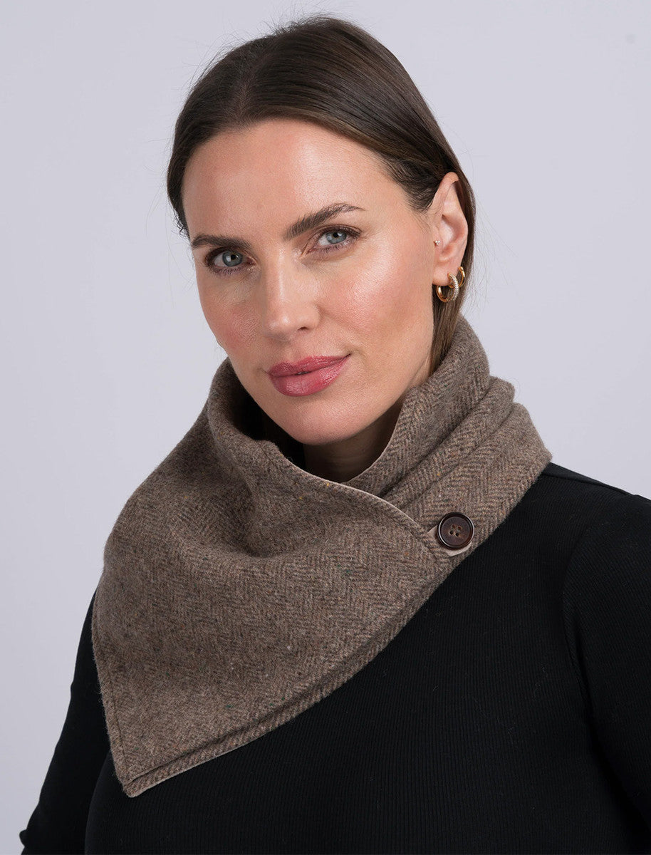 Luxurious Wool Tweed Snood - Fawn