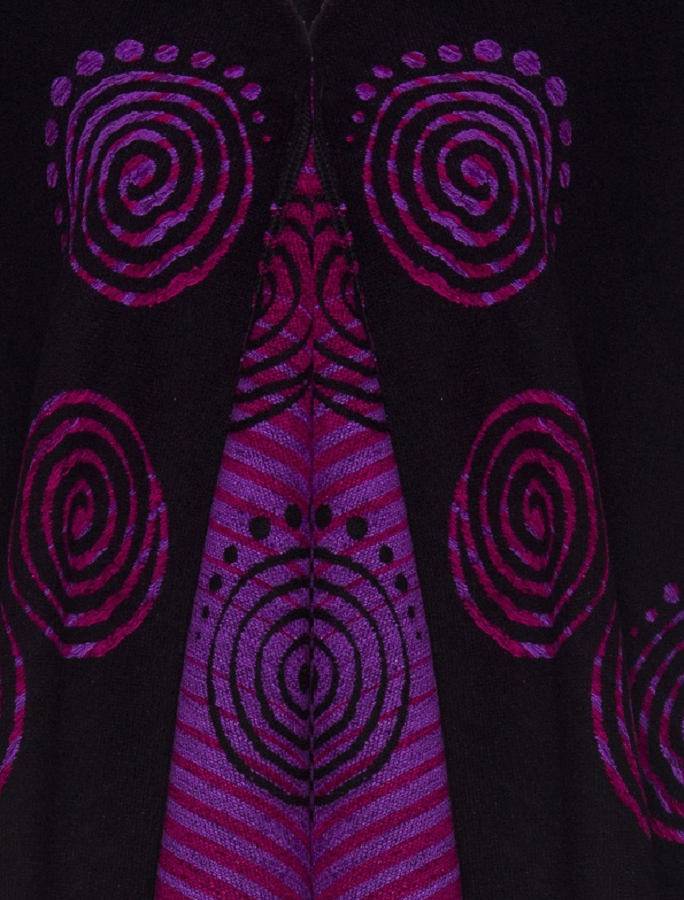 Fringed Celtic Spiral Shawl - Black & Fuchsia  - Detail