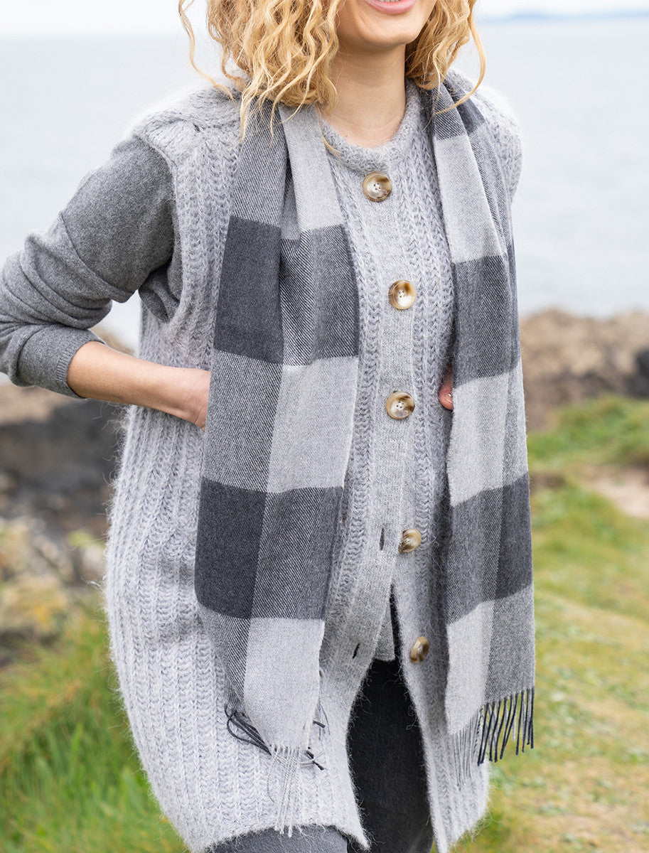 Fine Merino Plaid Scarf - Shades of Grey
