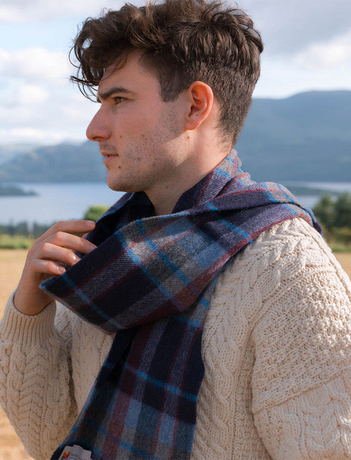 Fine Merino Plaid Scarf - Navy Sky Red