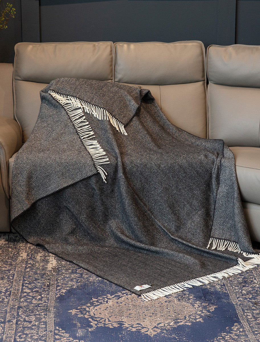 Cashmere Wool Throw - Charcoal Grey Herringbone