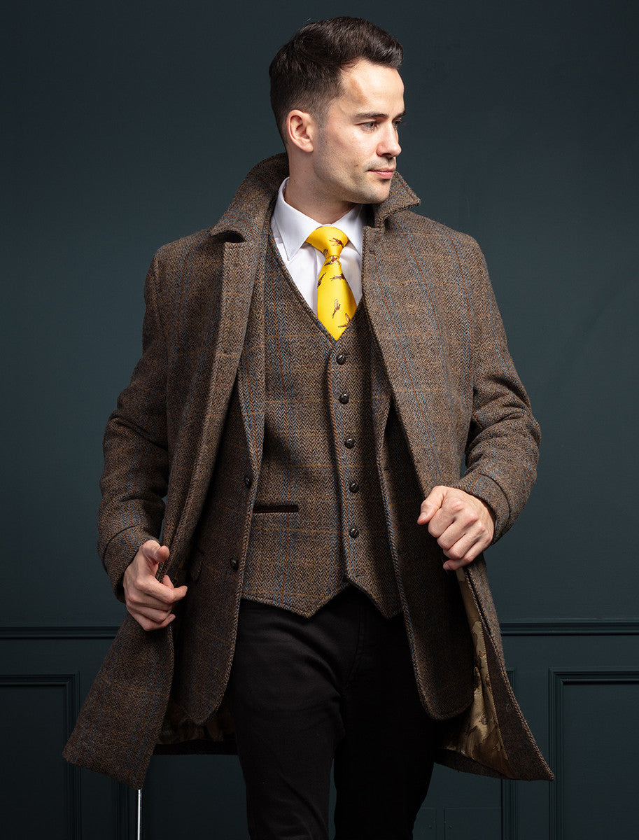 Men's Tweed Hunting Coat - Horse Brown | 46