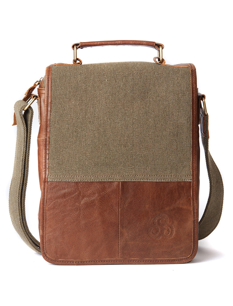 Traditional Tweed & Leather Bag with Handle