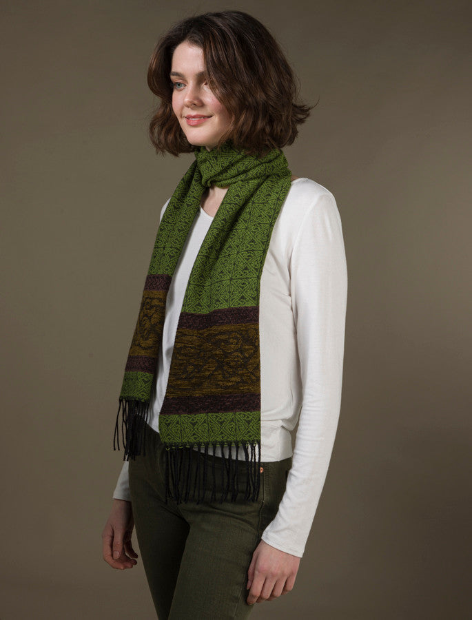 Celtic Dogs Pattern Scarf - Eire