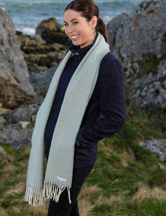 Cashmere Scarf - Oxford & White Herringbone | Foxford Woollen
