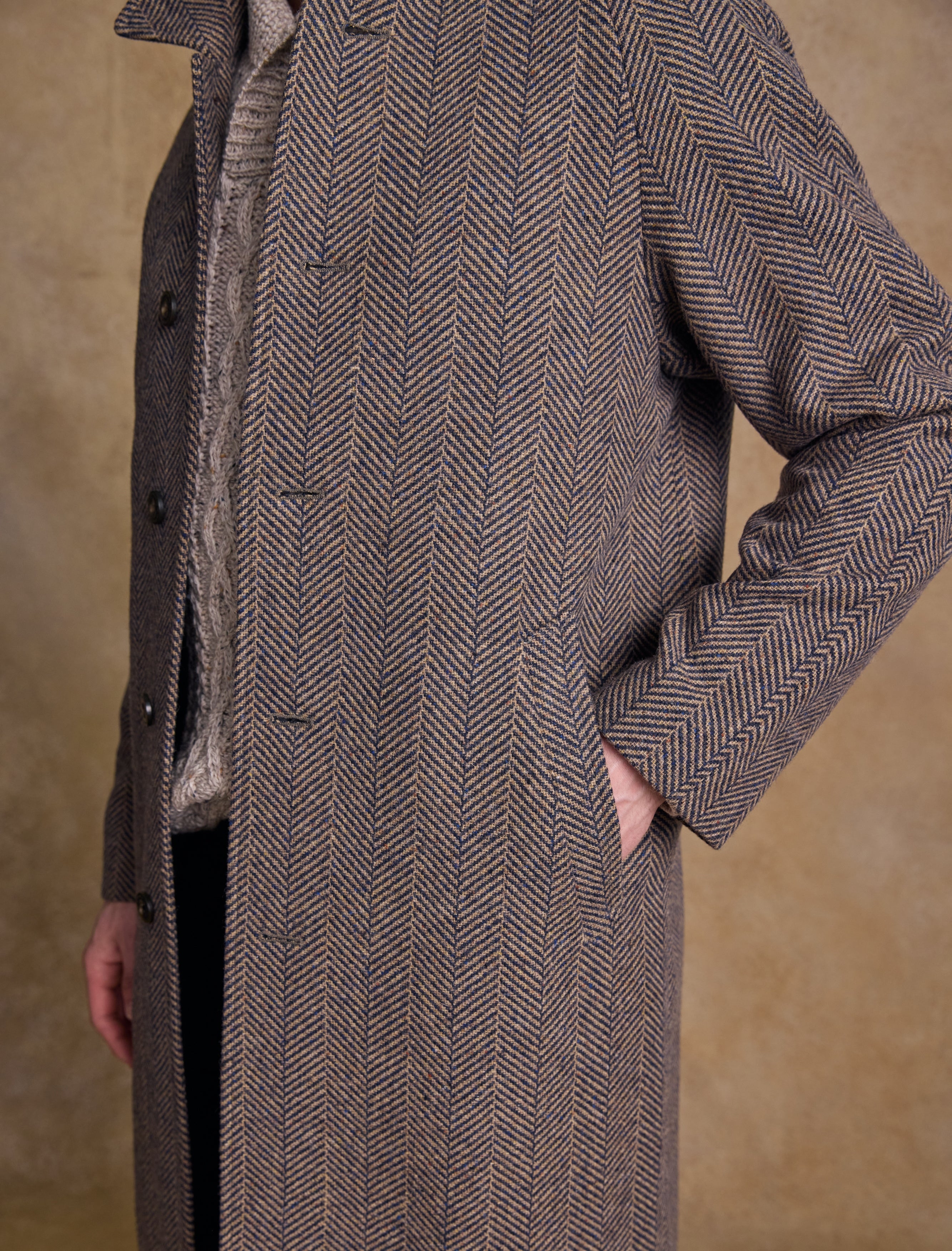 Sean Tweed Herringbone Coat - Charcoal Wide Herringbone | Jack