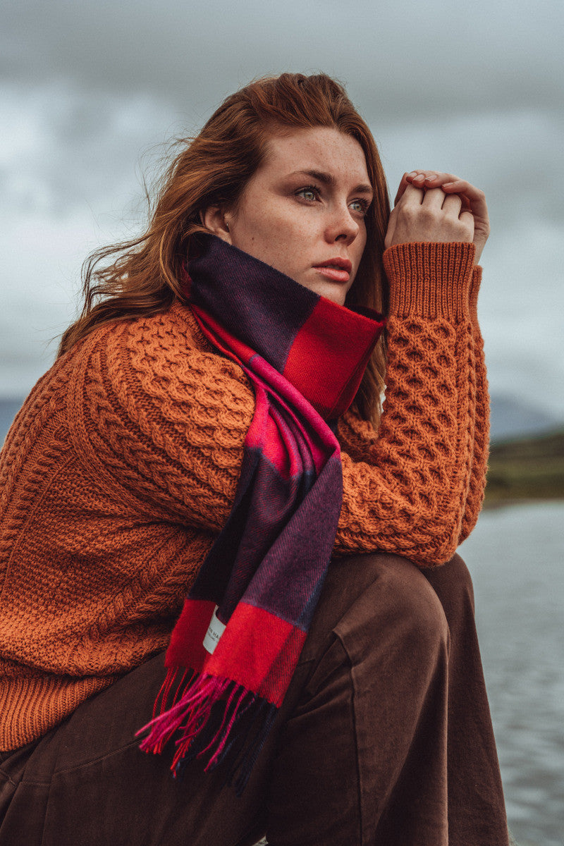 Fine Merino Plaid Scarf - Red Fushia 