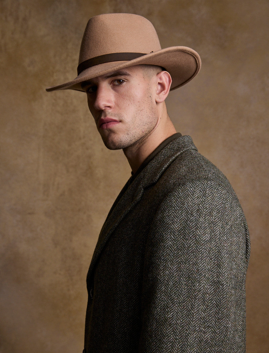 Owen Tweed 3/4 Coat - Olive Wide Herringbone 