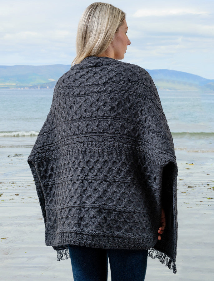 Aran Shawl Wrap with Pockets – Derby 