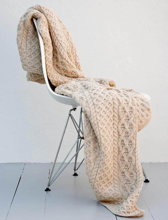 Merino Aran Throw - Oatmeal 