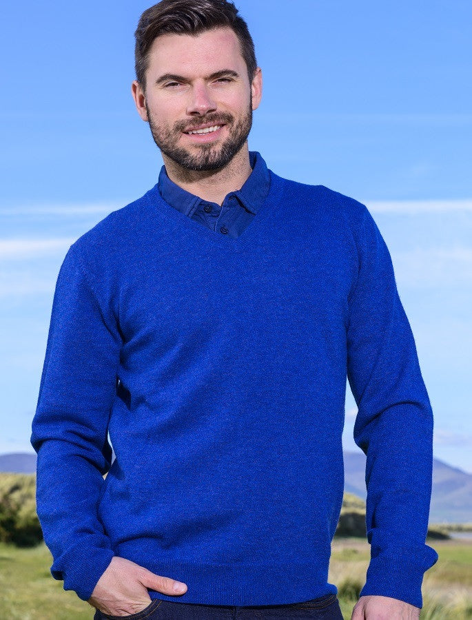 Mens Lambswool V-Neck Sweater - Ensign Blue 