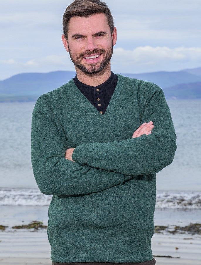 Mens Lambswool V-Neck Sweater - Green Melange 