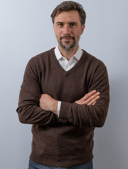 Mens Lambswool V-Neck Sweater - Turf 