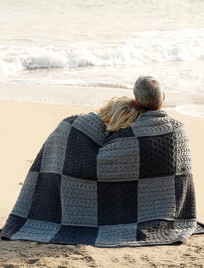Two-Tone Aran Patchwork Throw - Derby/Grey 