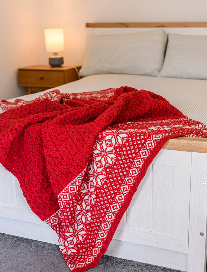 Aran Soft Merino Christmas Throw