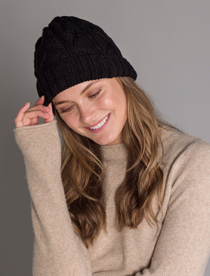 Ladies Aran Super Soft Merino Wool Hat - Black 
