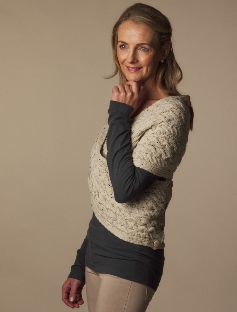 Merino Aran Cable Crossover Wrap with Buttons - Aran Nep 