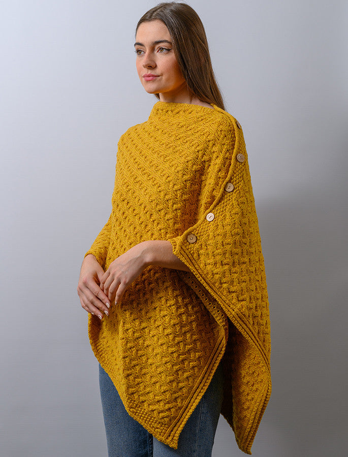 Extra Soft Trellis Poncho - Yellow 