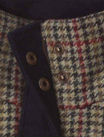 Aideen Tweed Gilet – Hacking Check Button Detail 