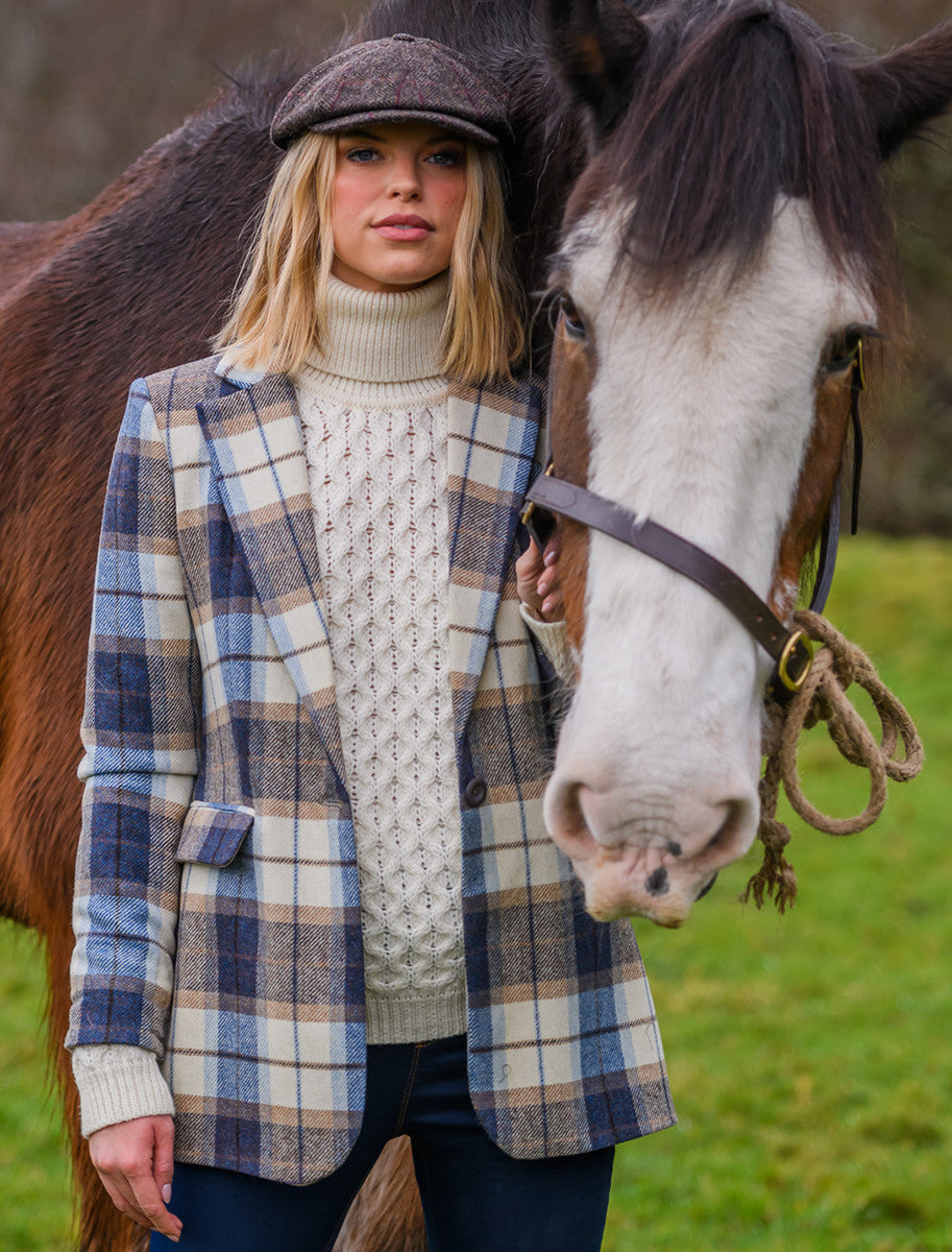 Mucros Tweed Blazer - Cream Navy &amp; Beige