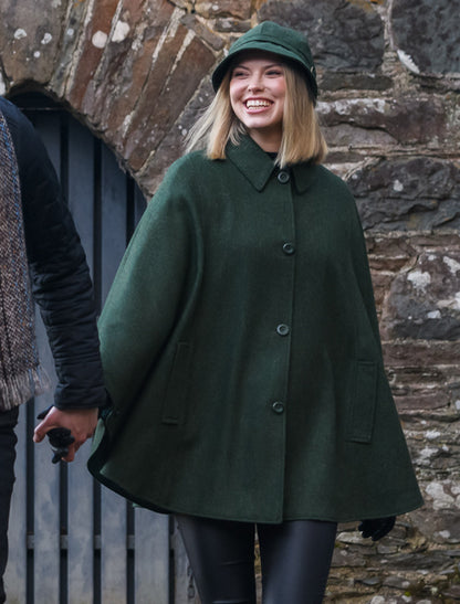 Mucros Dunloe Cape - Celtic Green