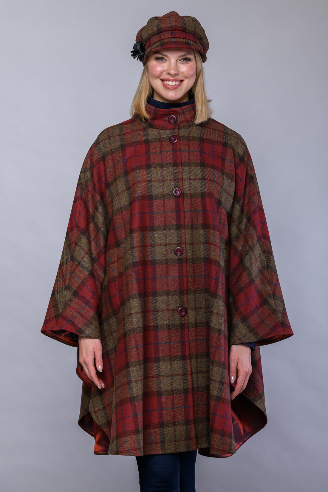 Mucros Dunloe Cape Red Brown Grey 