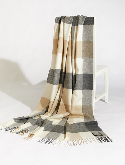 Lambswool Throw - Classic Block Twill 