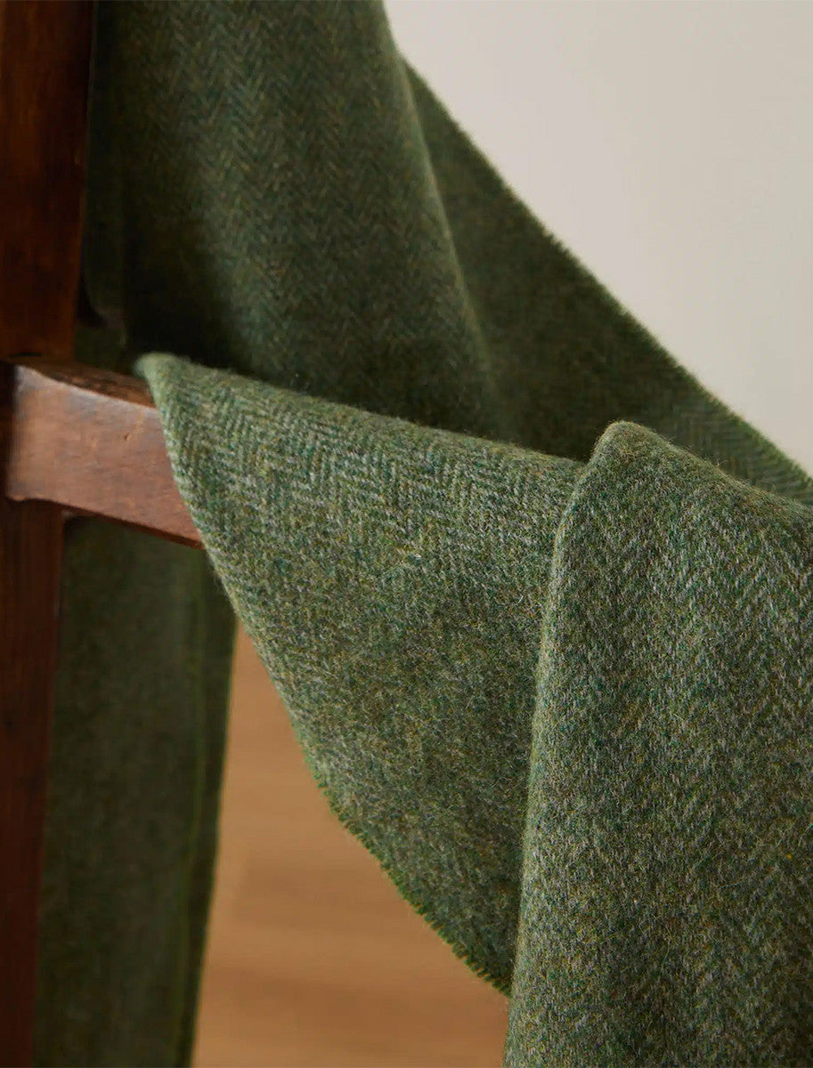 Lambswool Scarf - Green Herringbone 