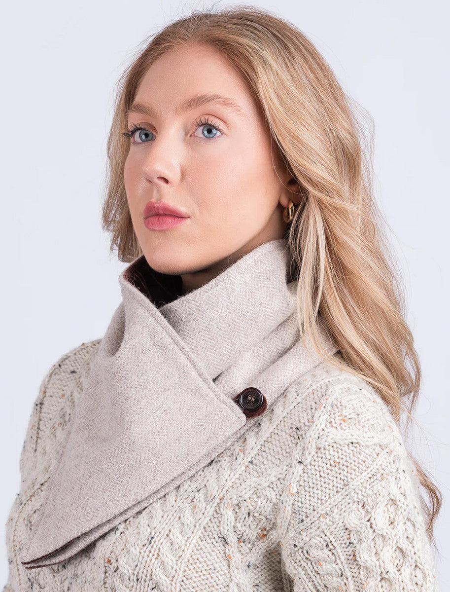 Luxurious Wool Tweed Snood - Alpaca