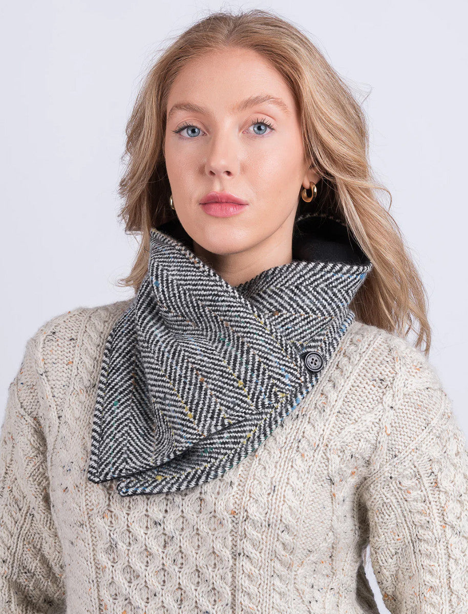 Luxurious Wool Tweed Snood - Black &amp; White Herringbone