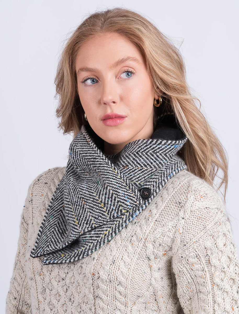 Luxurious Wool Tweed Snood - Black &amp; White Herringbone