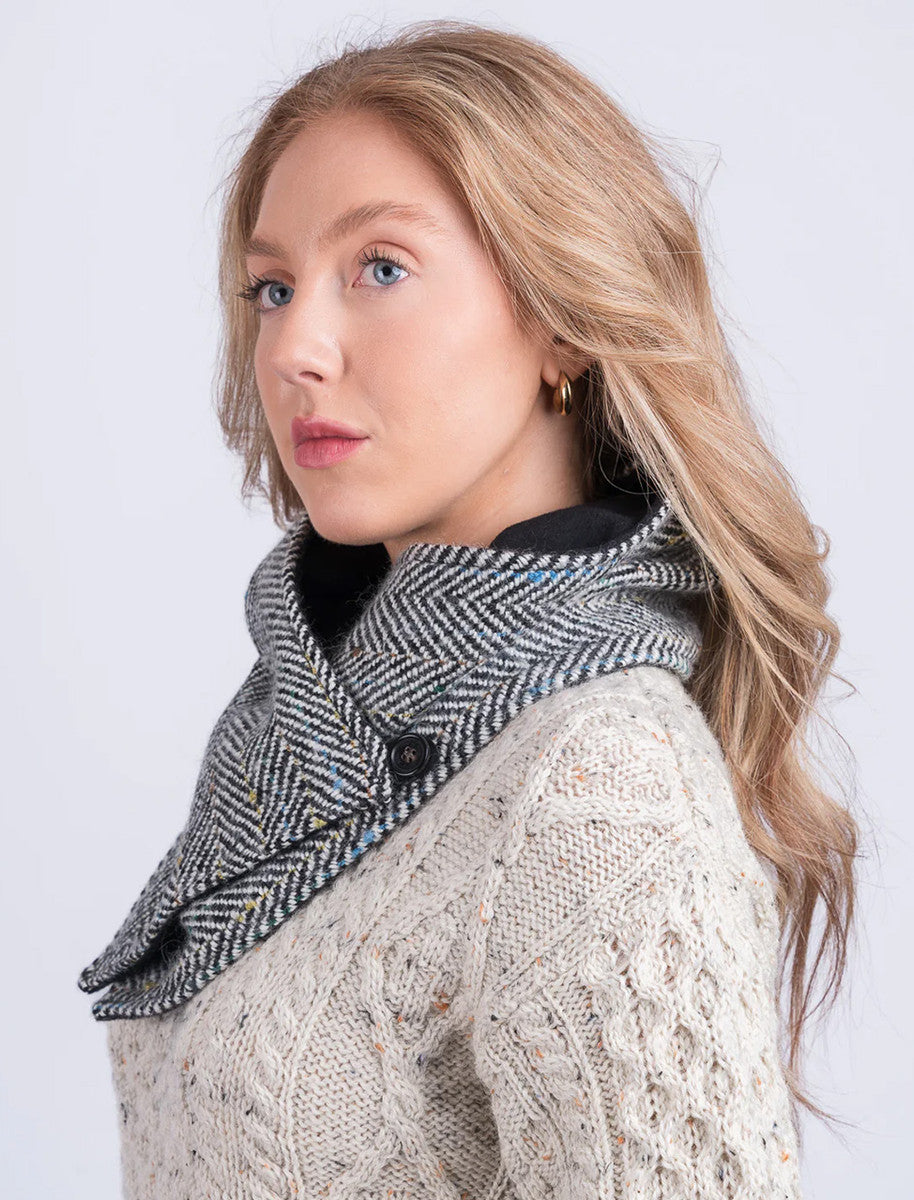 Luxurious Wool Tweed Snood - Black &amp; White Herringbone