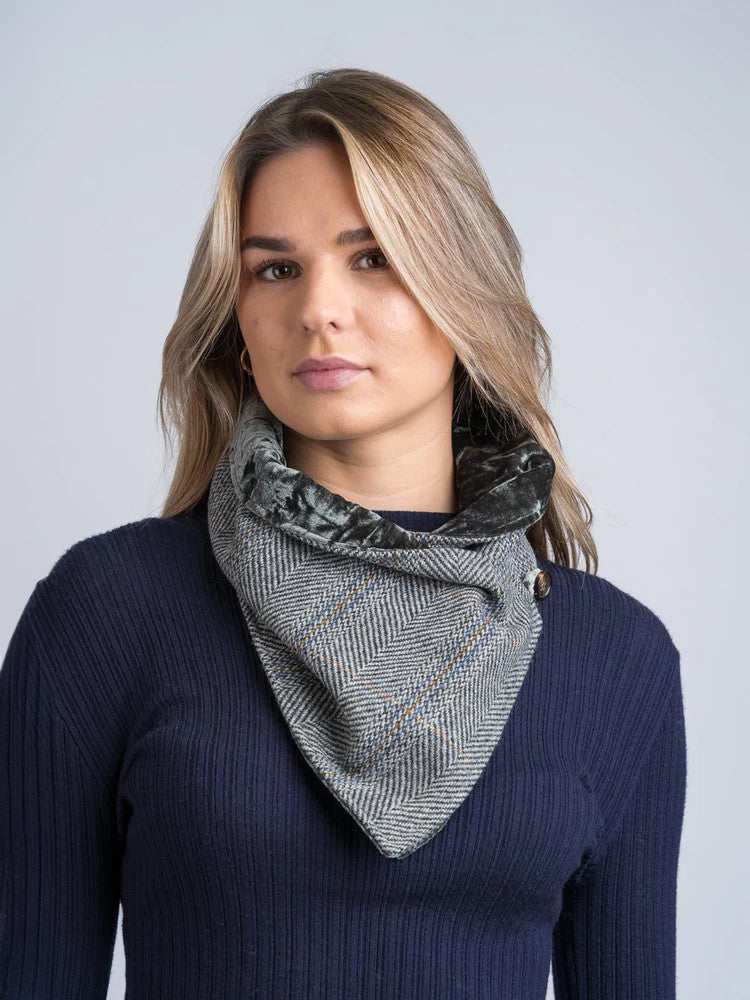 Luxurious Wool Tweed Snood - Hunting Grey