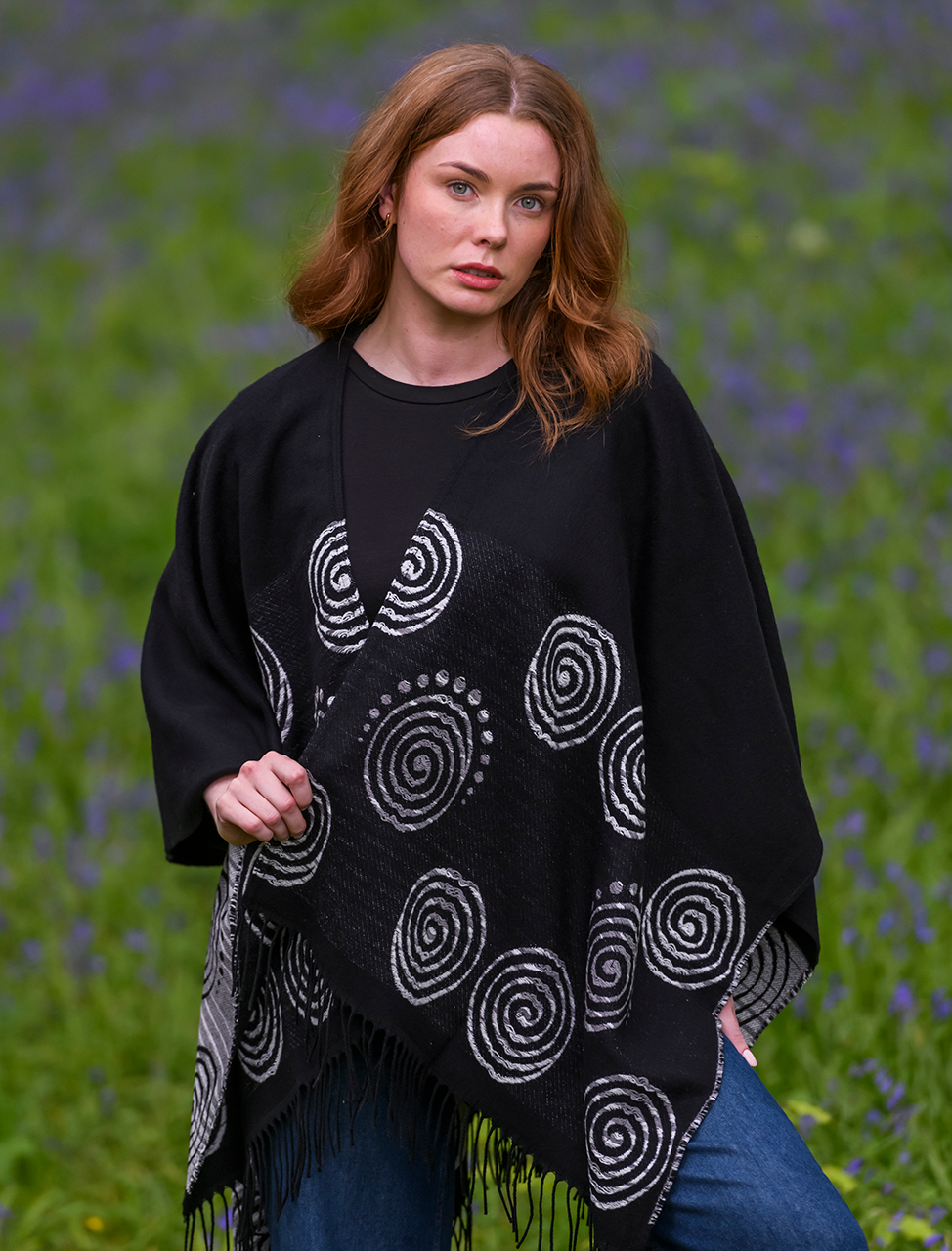 Fringed Celtic Spiral Shawl - Black &amp; White 