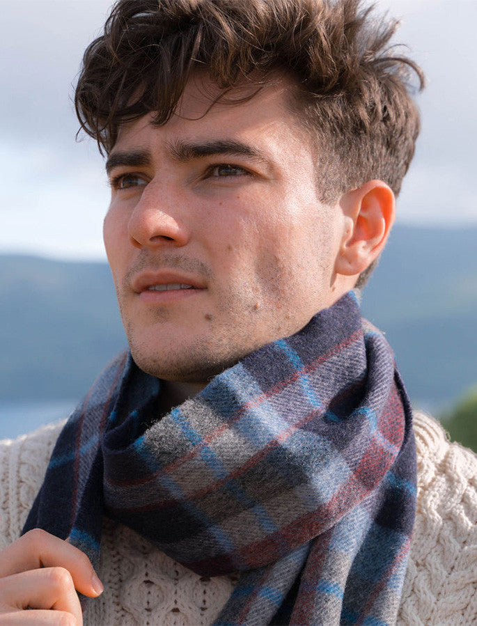 Fine Merino Plaid Scarf - Navy Sky Red 