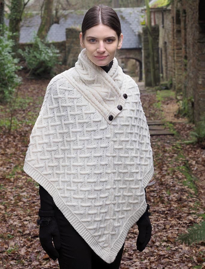 Super Soft Lattice Stitch Poncho - White 