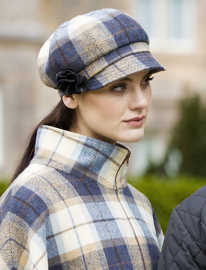 Ladies Newsboy Hat - Cream, Navy, Beige Plaid
