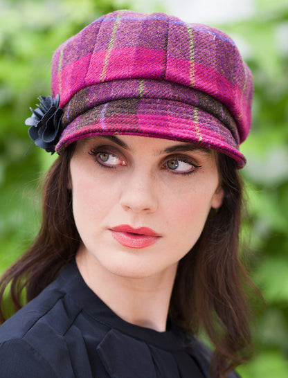 Ladies Tweed Newsboy Hat - Pink Plaid