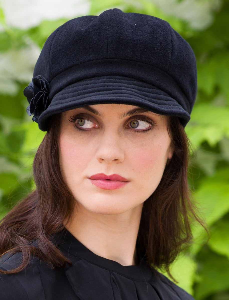 Ladies Tweed Newsboy Hat - Black