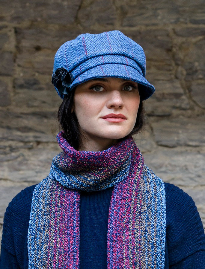 Ladies Tweed Newsboy Hat - Blue with Red