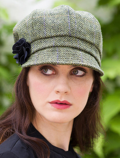Ladies Tweed Newsboy Hat - Light Green Plaid 
